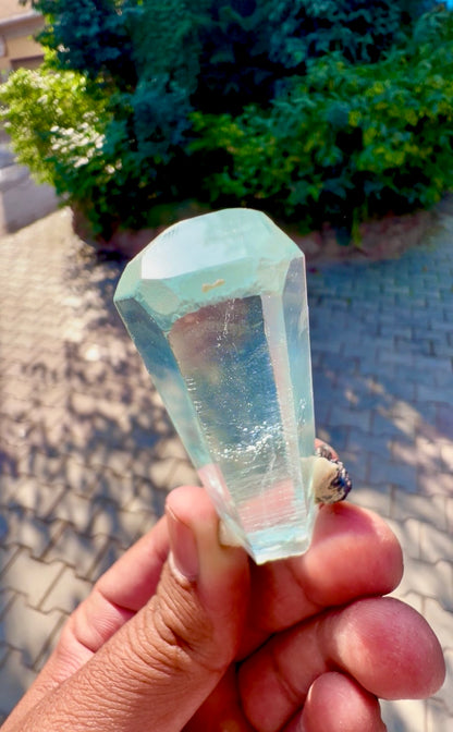 Aquamarine crystal with Hematite Flower from Pakistan, 48 gram