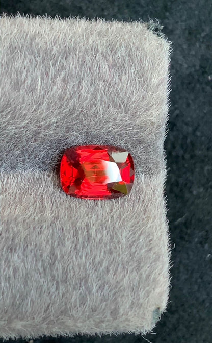 Vivid Red Spinel Gemstone, 1.55 carats From Burma