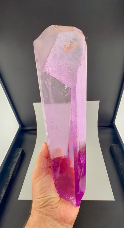 Facet Grade Kunzite Crystal , 2293 gram