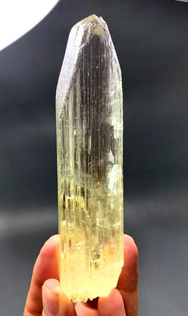 Natural Yellow Kunzite Crystal, Triphane Crystal, Kunzite Specimen, Spodumene Kunzite, Mineral Specimen, Crystal Specimen, 234 g