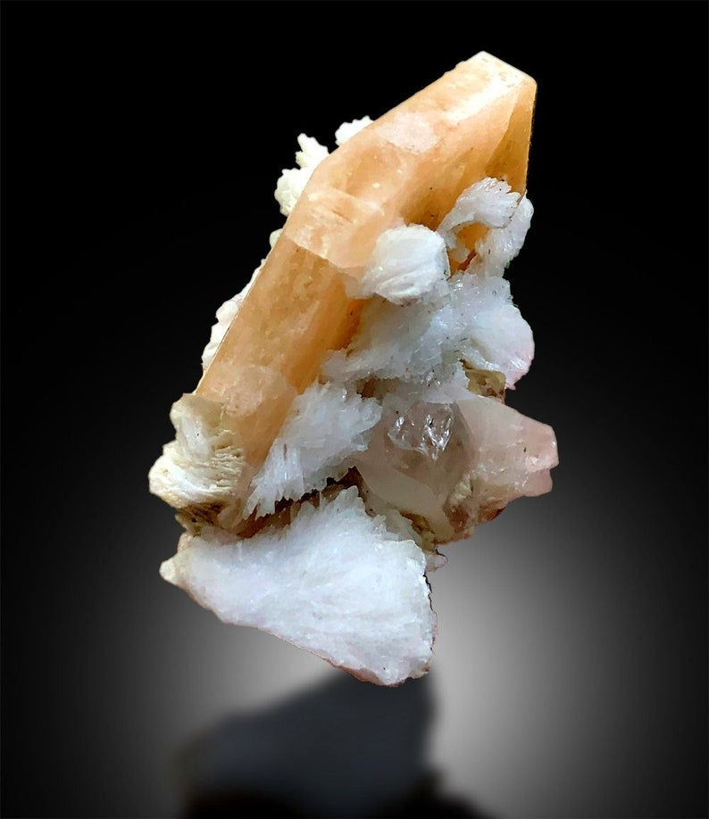 Apatite Crystal with Topaz Quartz and Albite, Apatite Specimen, Apatite Mineral, Fine Minerals, Mineral Specimen 70 Gram