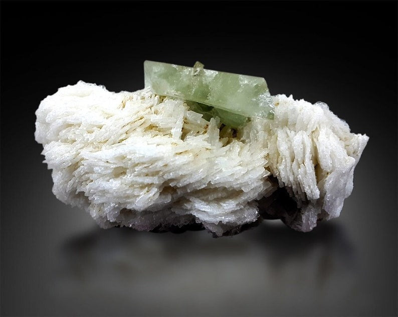 Hydroxyl Herderite with Albite , Hydroxyl Herderite Specimen, Herderite stone, Rare Mineral, Rare Stone, Mineral Specimen, 72 g , 72*37 mm