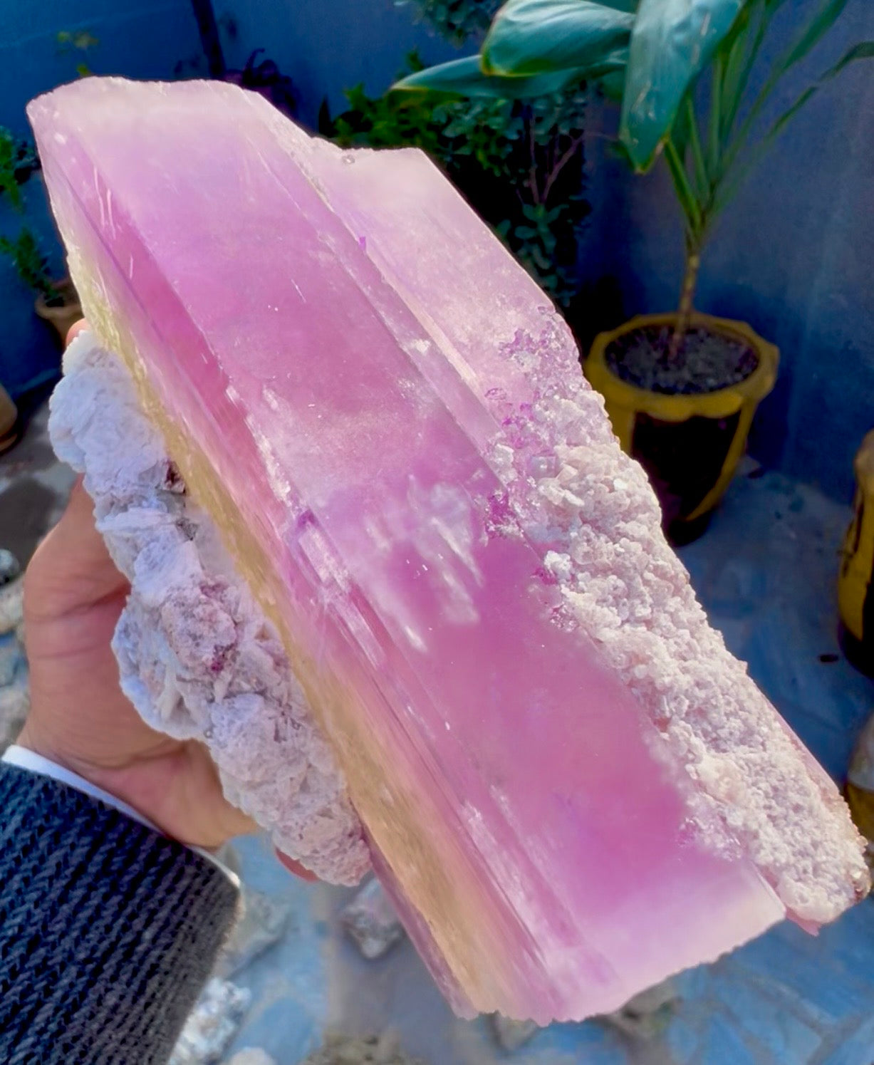Spodumene var Kunzite with Cleavlandite Albite from Afghanistan, 1231 gram