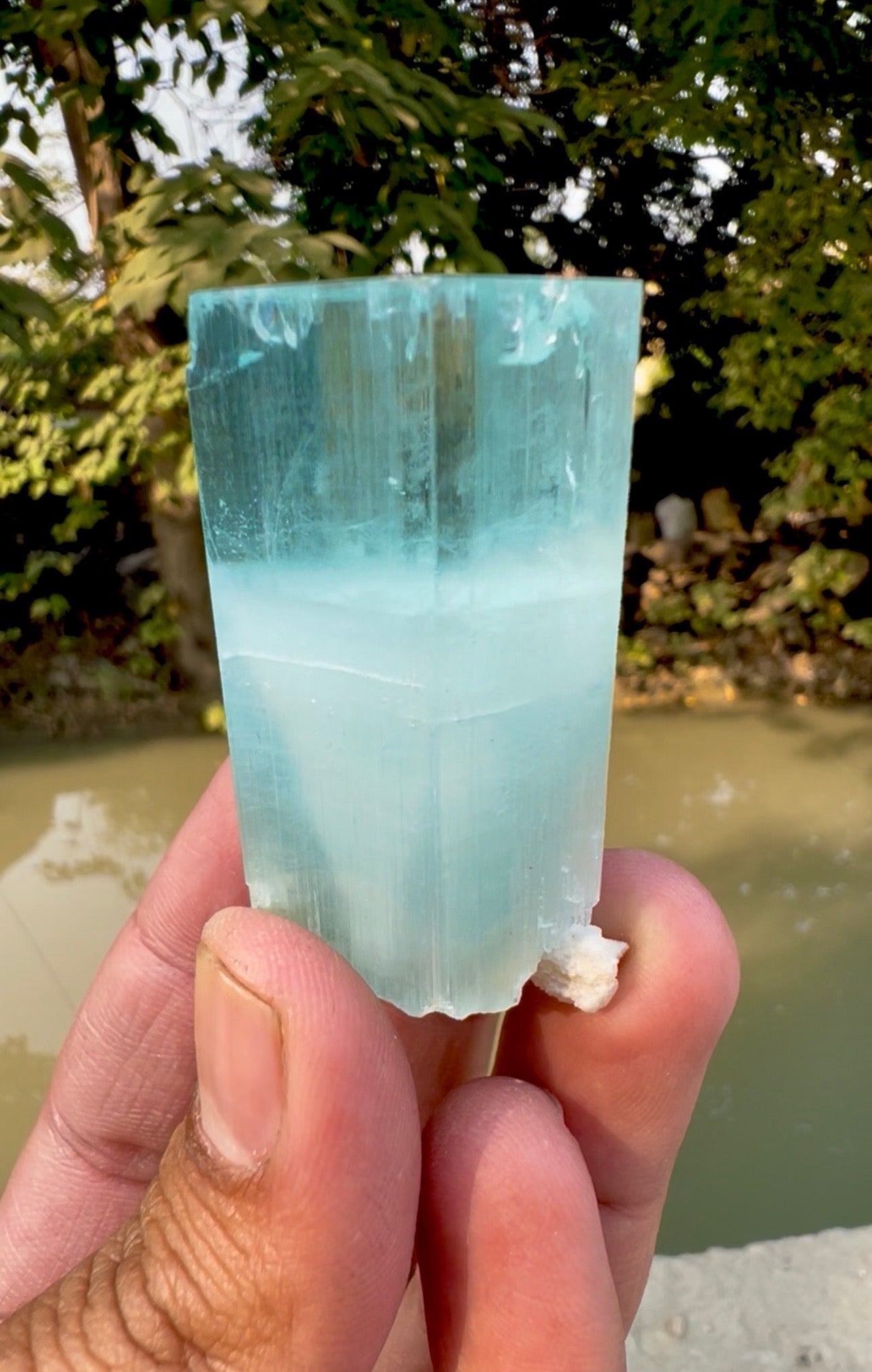 Aquamarine Crystal, Aquamarine Specimen from Pakistan, 68 gram