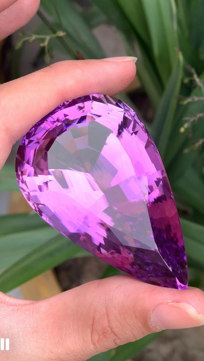 Deep Pink Kunzite Gemstone from Afghanistan – 477 Ct Museum Size Collector Gem – Investment Stone
