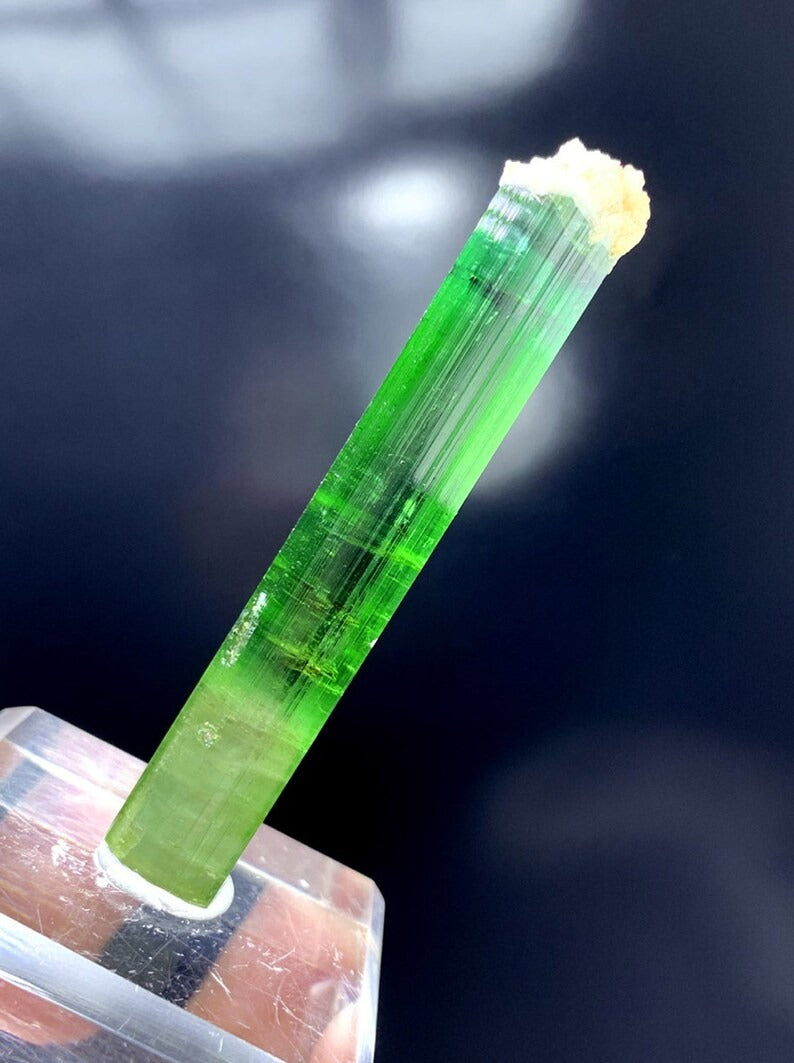 Natural Green Color Tourmaline Crystal, Raw Tourmaline, Terminated Crystal, Tourmaline Gemstone, Tourmaline from Paproke Afghanistan - 20 g