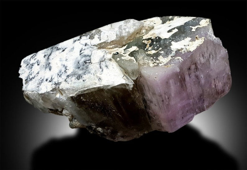Natural Pink Color Kunzite Crystal on Quartz, Kunzite Specimen, Kunzite Stone, Raw Mineral, Kunzite from Afghanistan - 3860 gram