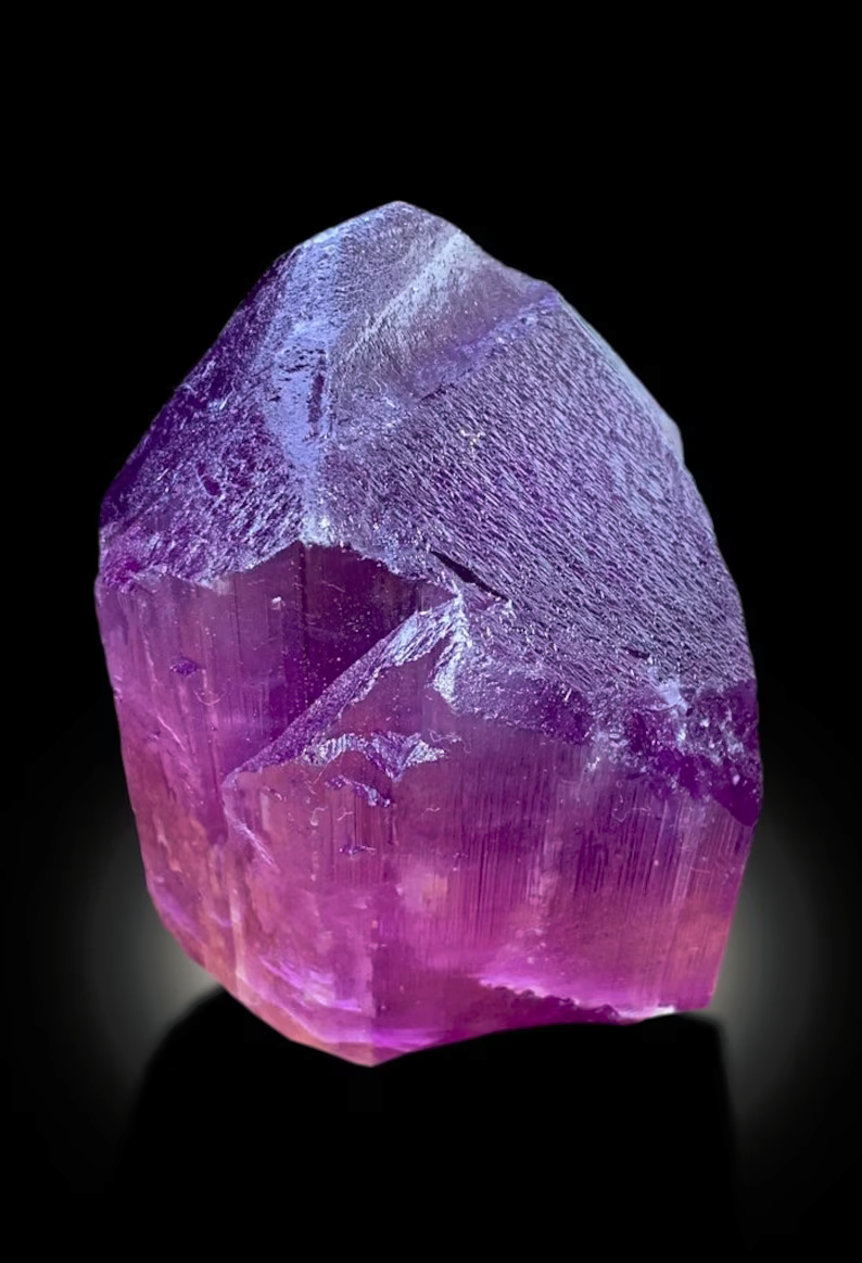 Top Grade Kunzite Crystal, Deep Pink color Kunzite Crystal, Natural Kunzite stone, Kunzite specimen, Raw Kunzite, Kunzite gemstone, 1108 g