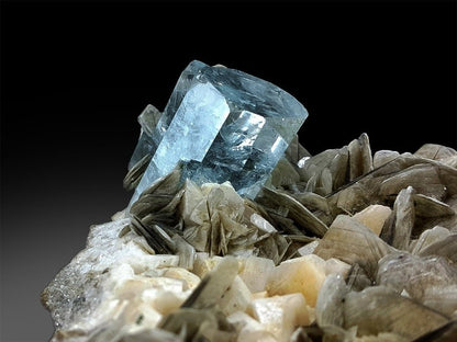 Aquamarine Crystal with Pink Apatite, Aquamarine Specimen, Apatite Crystal, Aquamarine Mica, Mineral Specimen, Raw Gems, 1867g