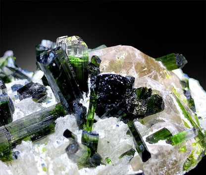 Bicolor Tourmaline Crystals, Blue Tourmalines, Green Tourmaline Specimen, Tourmaline Cluster, Tourmalines on matrix, 260 g , 112*93 mm