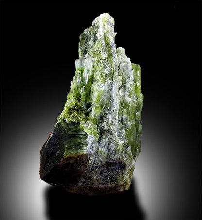 Blue Cap Tourmaline Crystal Specimen, Natural Tourmaline, Tourmaline Crystal, Raw Tourmaline, Tourmaline From Paproke 177 Gram