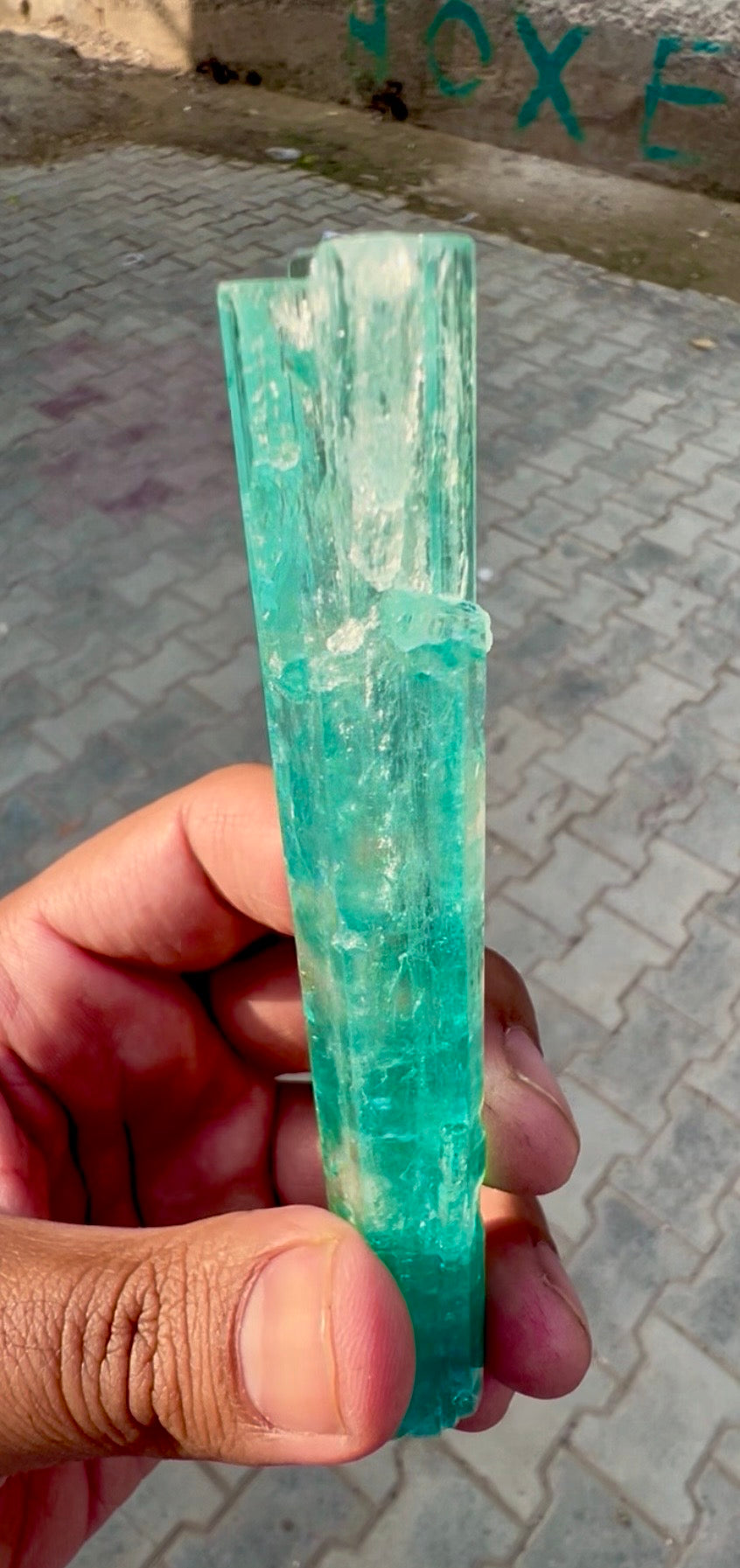 Vanadium Beryl , Nigerian Emerald, 58 gram