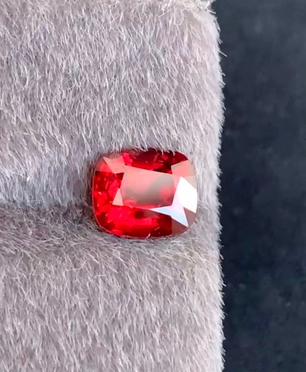 Burmese Red Spinel Gemstone, 2.05 carats