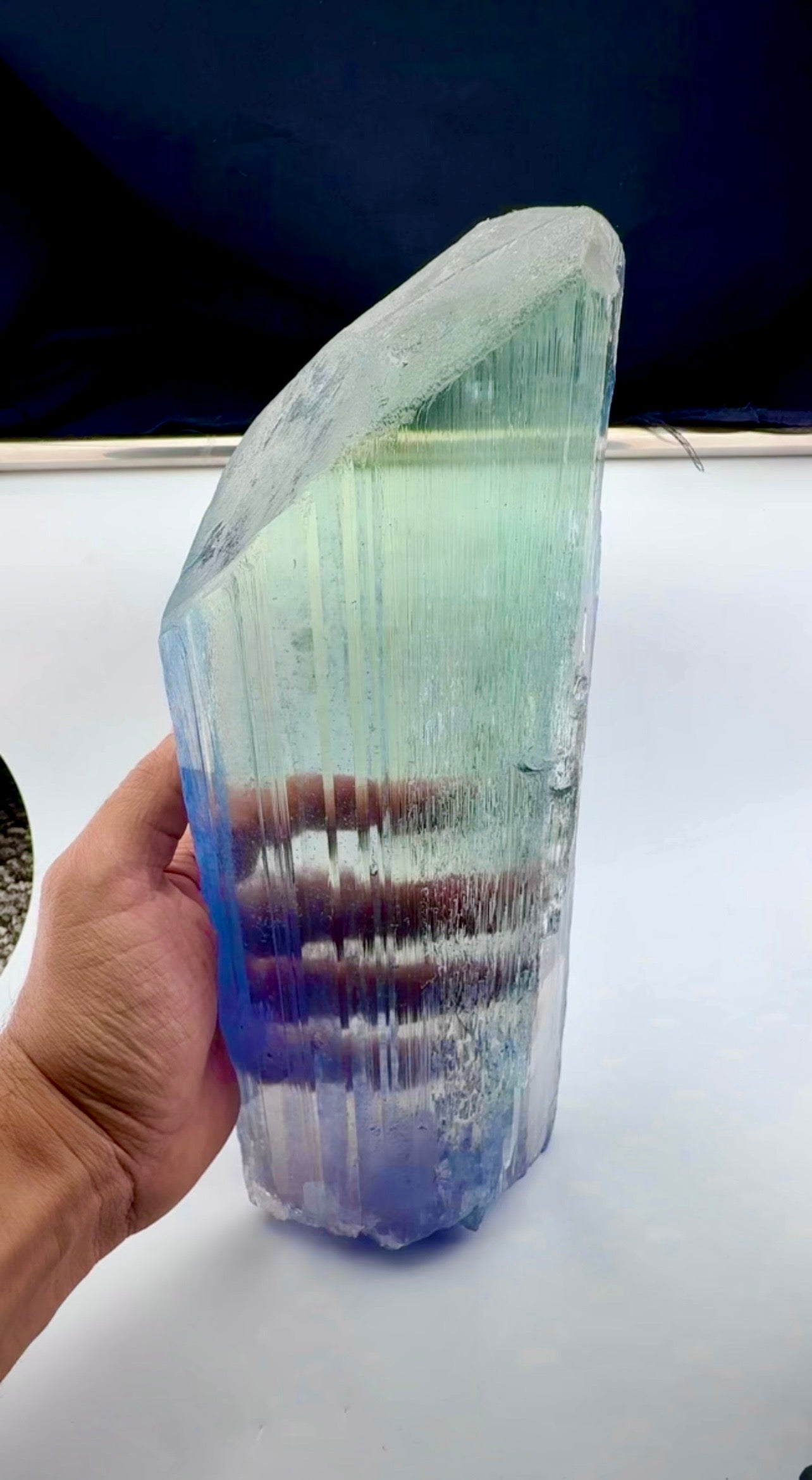 Spodumene Kunzite Crystal for Faceting - 4020 gram