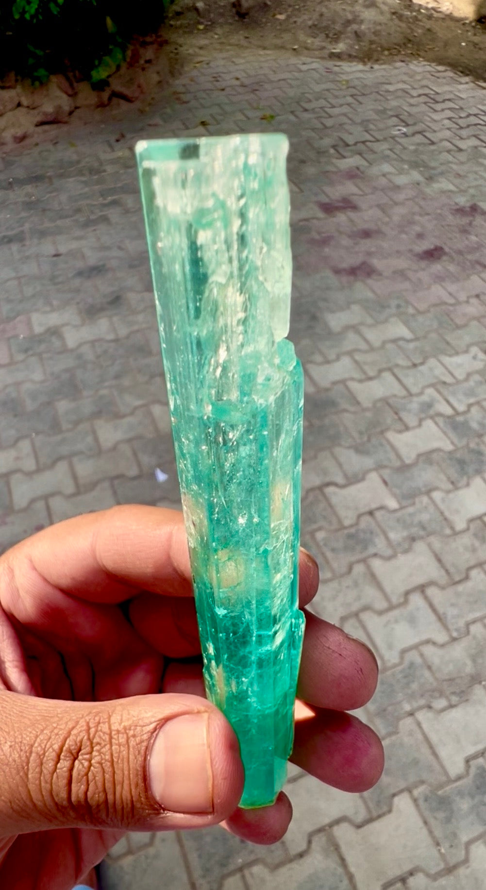 Vanadium Beryl , Nigerian Emerald, 58 gram