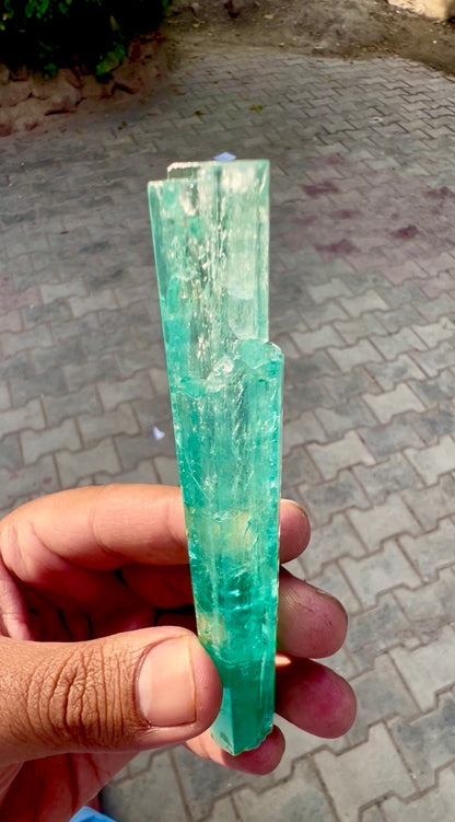 Vanadium Beryl , Nigerian Emerald, 58 gram