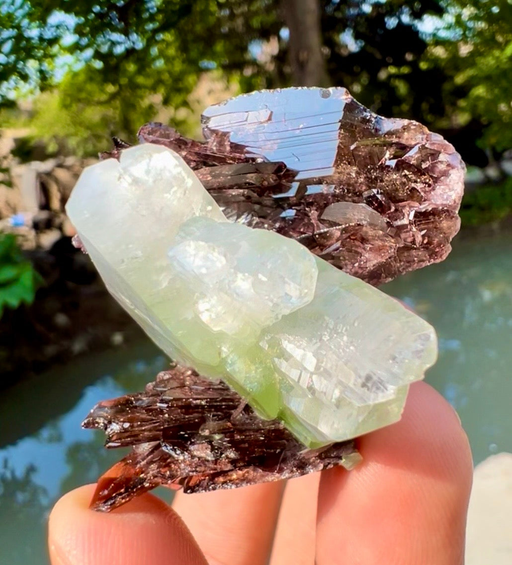 Axinite crysals with Pericline from Pakistan, 58 gram