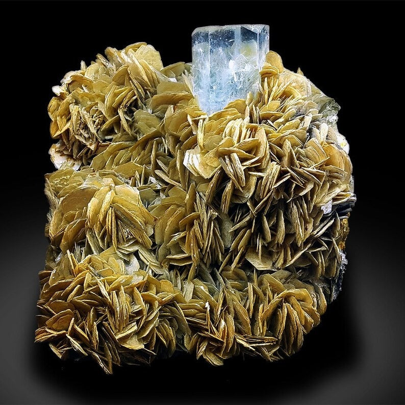 Natural Blue Color Aquamarine Crystal with Muscovite Mica, Aquamarine Specimen, Aquamarine from Gilgit Baltistan Pakistan - 1100 gram