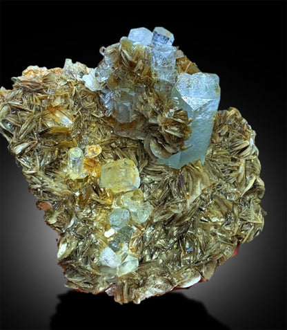 Aquamarine Crystals with Muscovite Mica, Terminated Aquamarine Crystals, Aquamarine Cluster, Aquamarine Crystals, Mineral Specimen, 1033 g