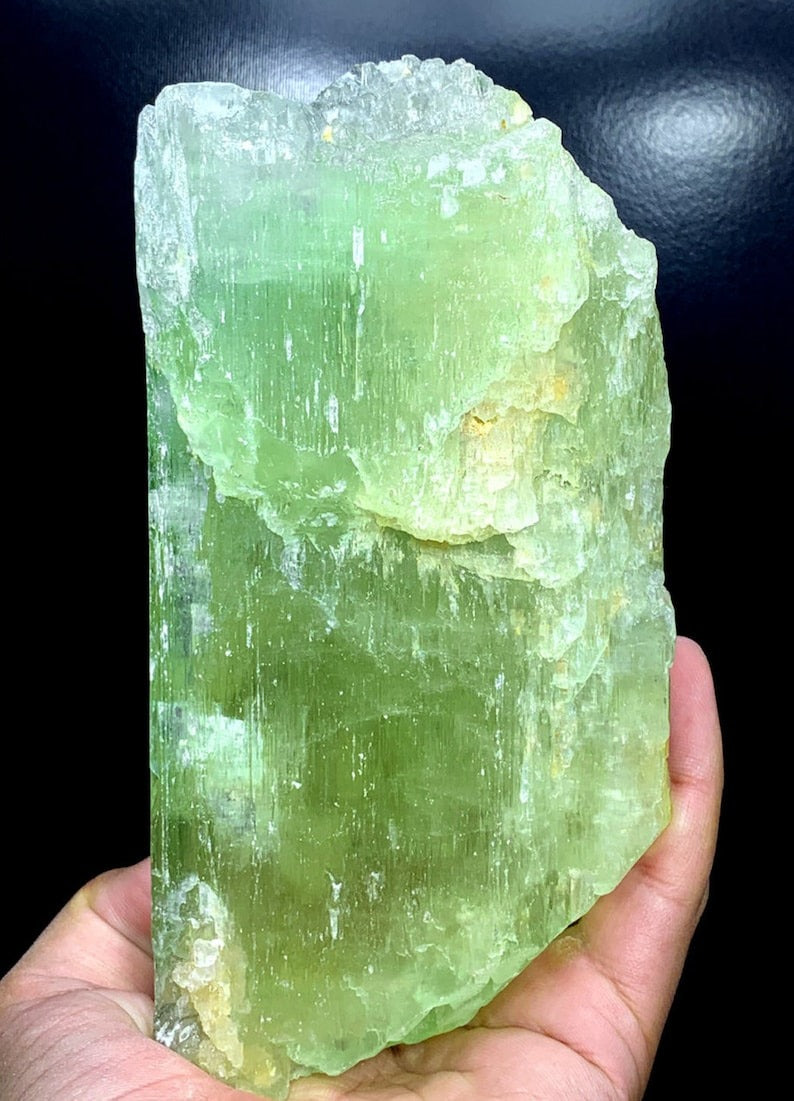 Bicolor Kunzite Crystal, Green Kunzite var Hiddenite Crystal, Natural Hiddenite Kunzite Specimen, Raw Kunzite From Afghanistan - 1518 gram