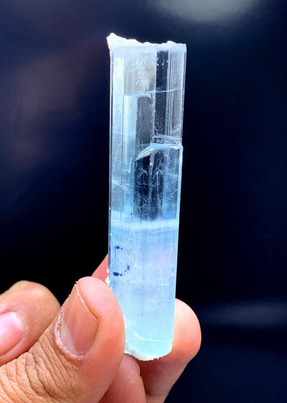 Enhydro Transparent Gem Grade Sky Blue Color Aquamarine Crystal, Raw Mineral, Aquamarine Gemstone, Aquamarine Specimen - 46 gram