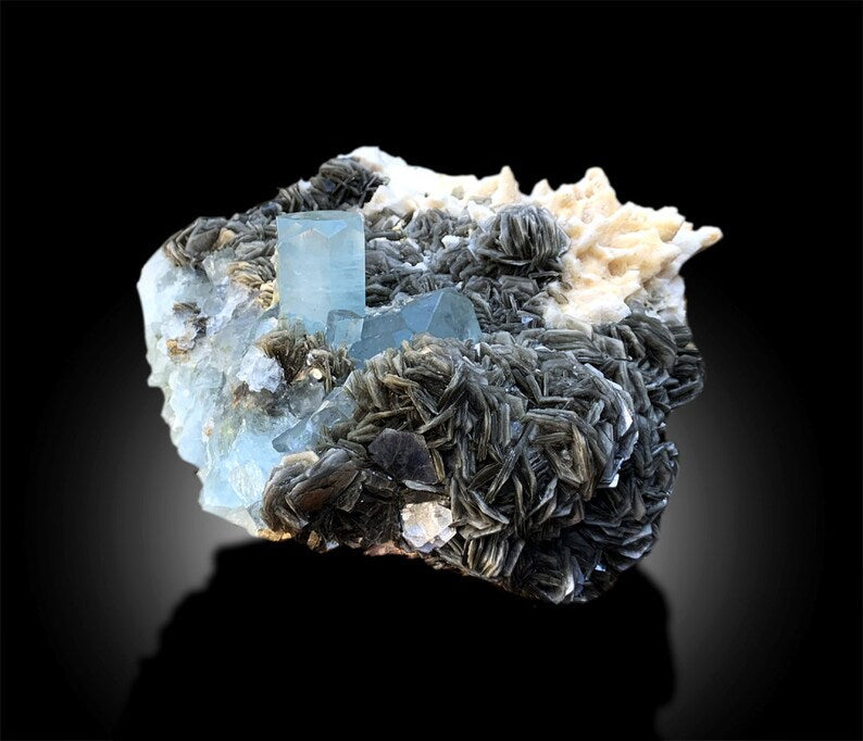 Aquamarine with Calcite and Muscovite Mica, Aquamarine Crystal, Aquamarine Specimen, Aquamarine stone, Calcite crystals, 5.1kg