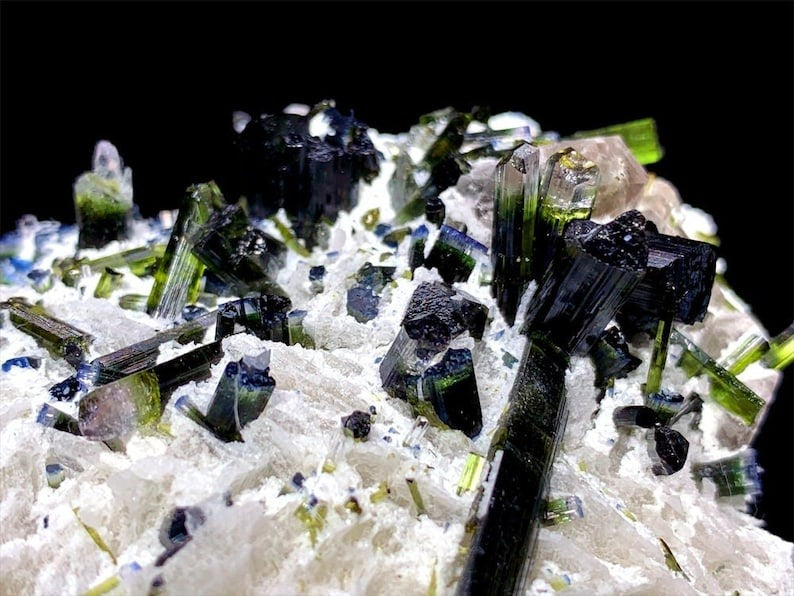 Bicolor Tourmaline Crystals, Blue Tourmalines, Green Tourmaline Specimen, Tourmaline Cluster, Tourmalines on matrix, 260 g , 112*93 mm