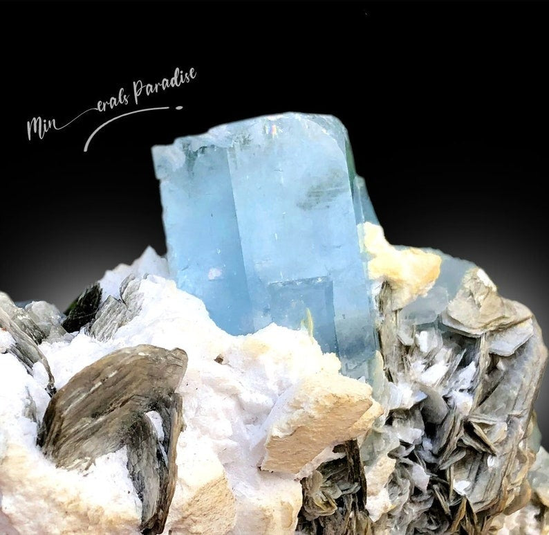 Natural Aquamarine Crystals with Muscovite Mica, Aquamarine Cluster, Aquamarine Specimen, Aquamarine for sale 922 Gram