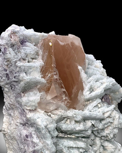 Peach Pink Morganite With Apatite and Cleavelandite Albite Specimen From Afghanistan - 512 gram