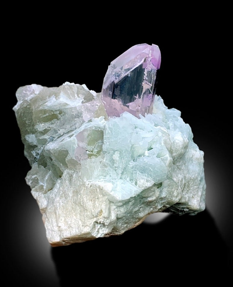 Pink Kunzite Specimen, Pink Kunzite crystal with Quartz and Cleavlandite Albite, Natural Kunzite, Raw Kunzite, Chakra stone, 458 g