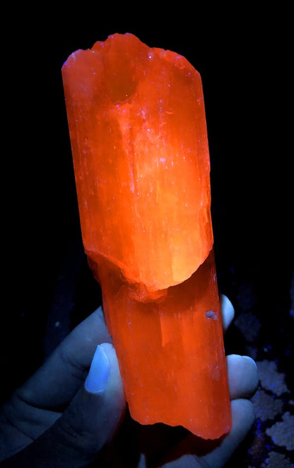 Fluorescent Pink Kunzite Crystal, Double Terminated Kunzite, Raw Mineral, Crystal Specimen, Kunzite from Afghanistan - 320 gram
