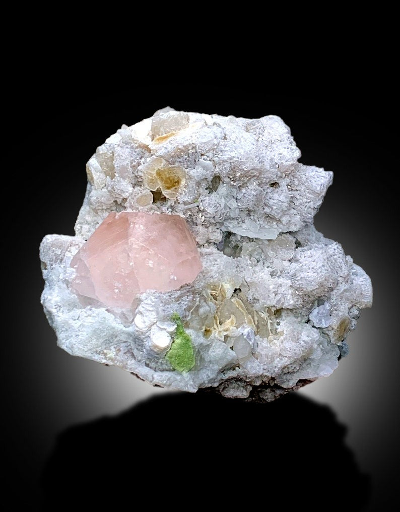 Natural Terminated Pink Color Morganite with Green Apatite and Lepidolite Mineral Specimen from Dara e Peach Afghanistan - 810 gram