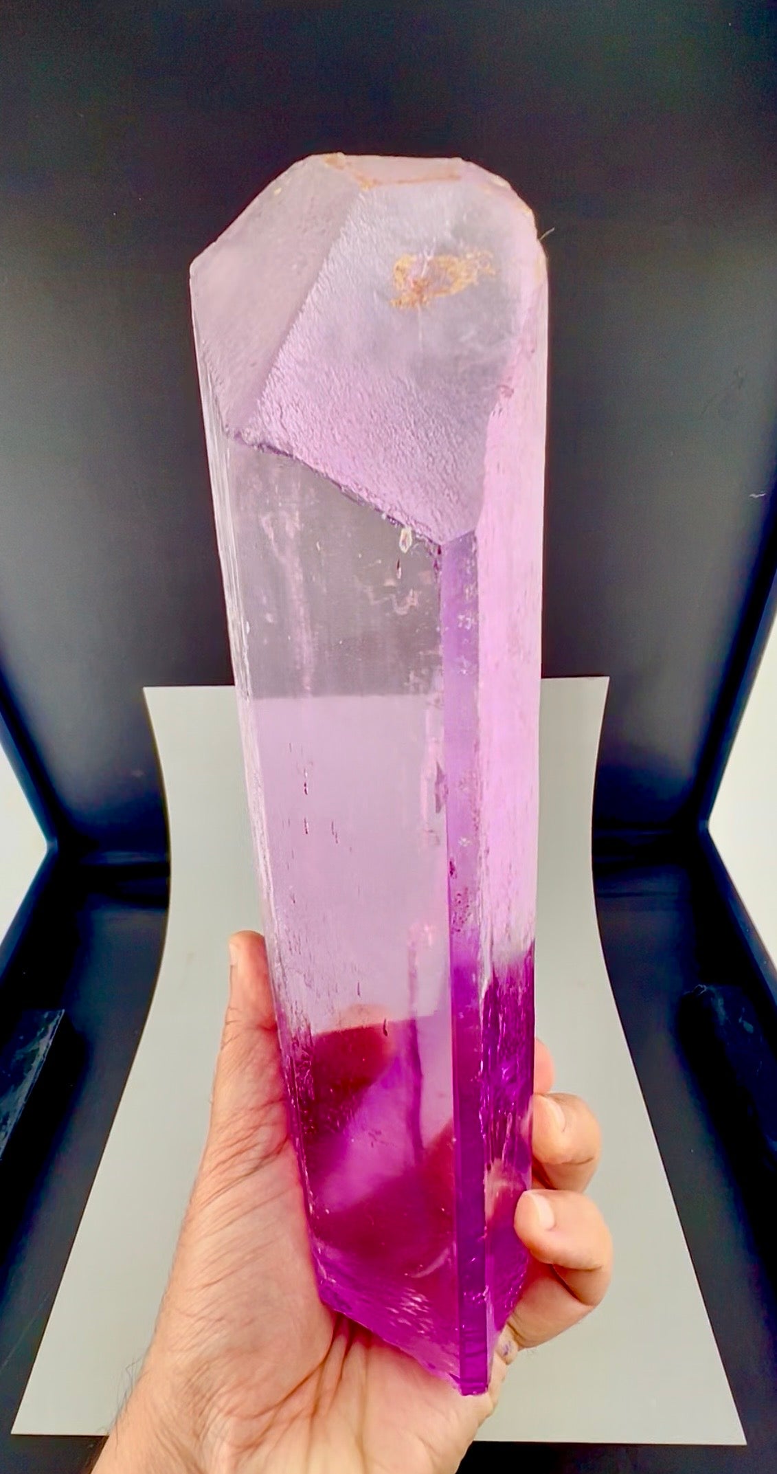 Facet Grade Kunzite Crystal , 2293 gram