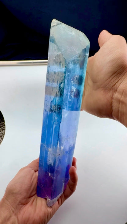 Spodumene Kunzite Crystal for Faceting - 4020 gram