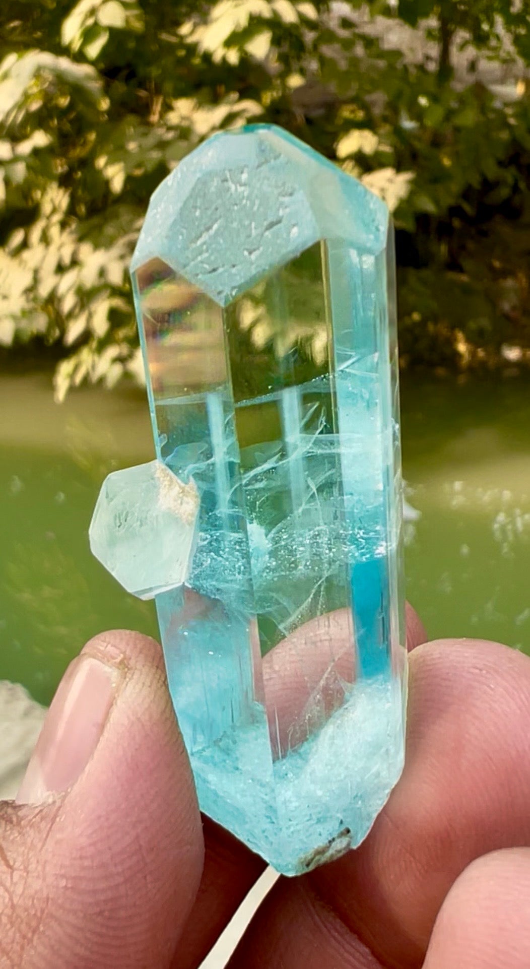 Aquamarine crystal from Pakistan , 32 gram