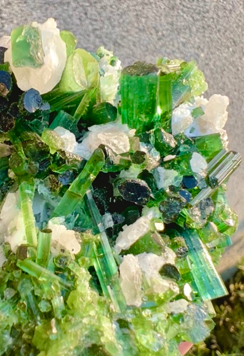 Green Tourmalines with Pink Kunzite from Afghanistan, 291 gram