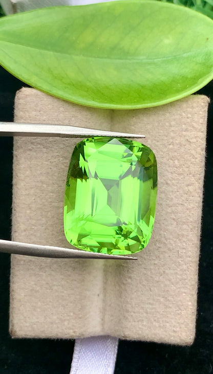 Natural Green Peridot 26.25 Ct Cushion Cut – Pakistan Peridot Gemstone