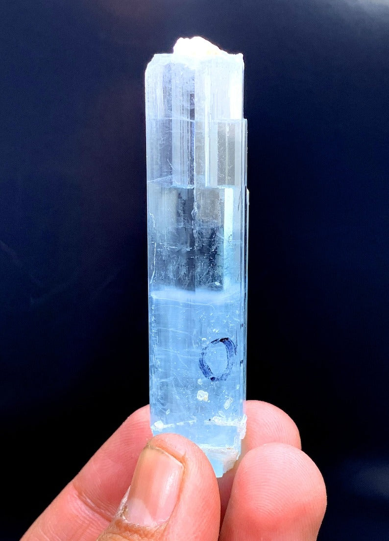 Enhydro Transparent Gem Grade Sky Blue Color Aquamarine Crystal, Raw Mineral, Aquamarine Gemstone, Aquamarine Specimen - 46 gram