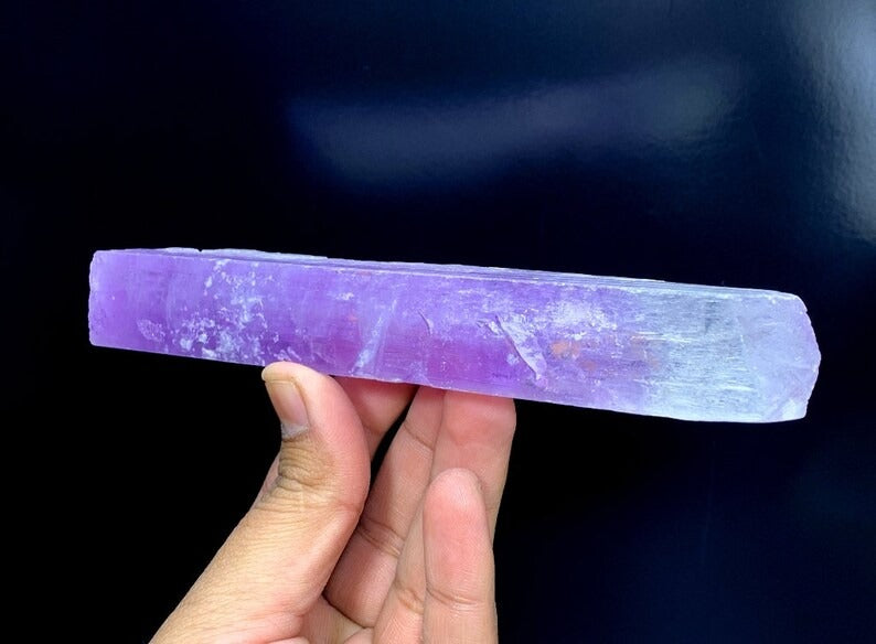 V Shape Terminated Bicolor Kunzite Crystal, Raw Mineral, Crystal Specimen, Kunzite Gemstone, Kunzite Crystal from Afghanistan - 363 gram