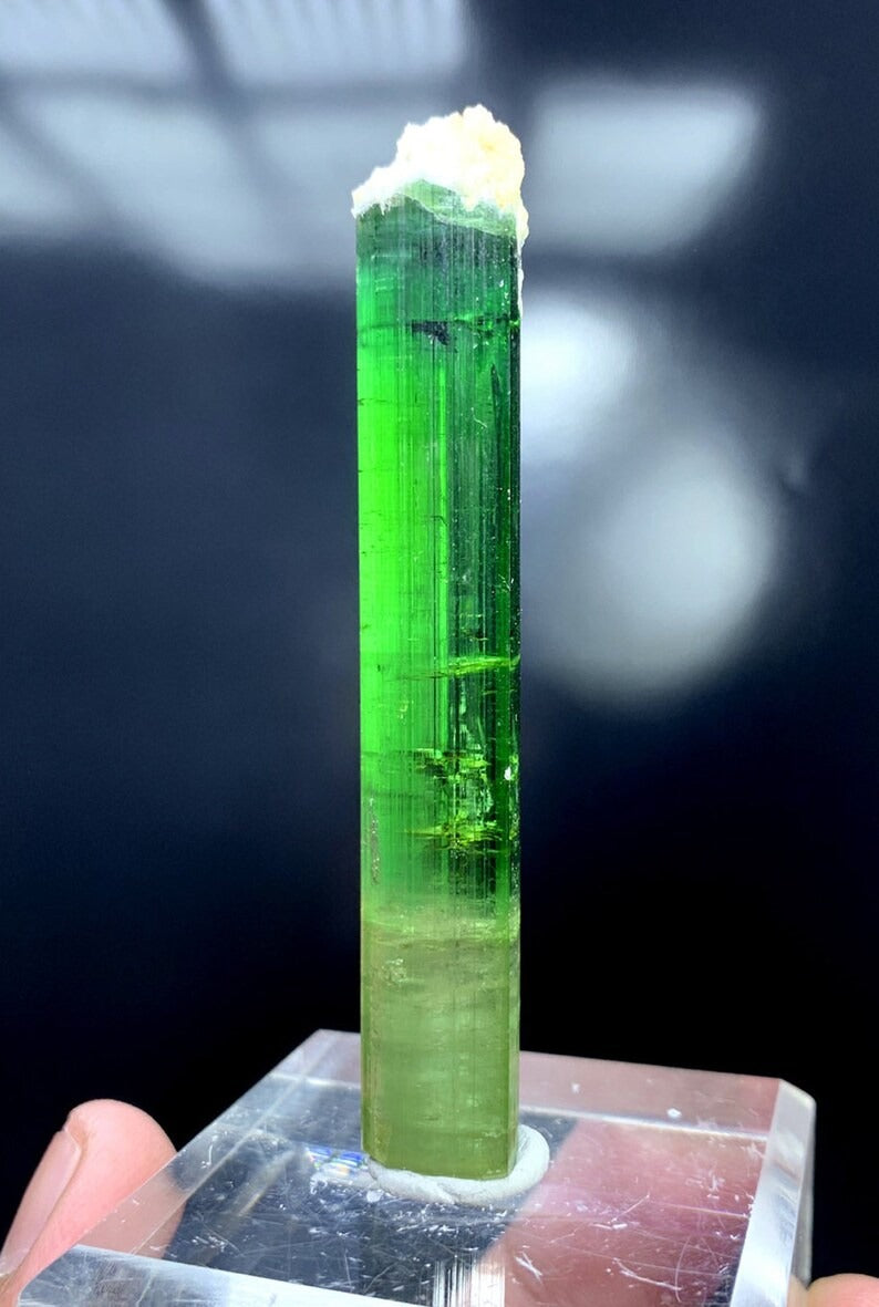 Natural Green Color Tourmaline Crystal, Raw Tourmaline, Terminated Crystal, Tourmaline Gemstone, Tourmaline from Paproke Afghanistan - 20 g