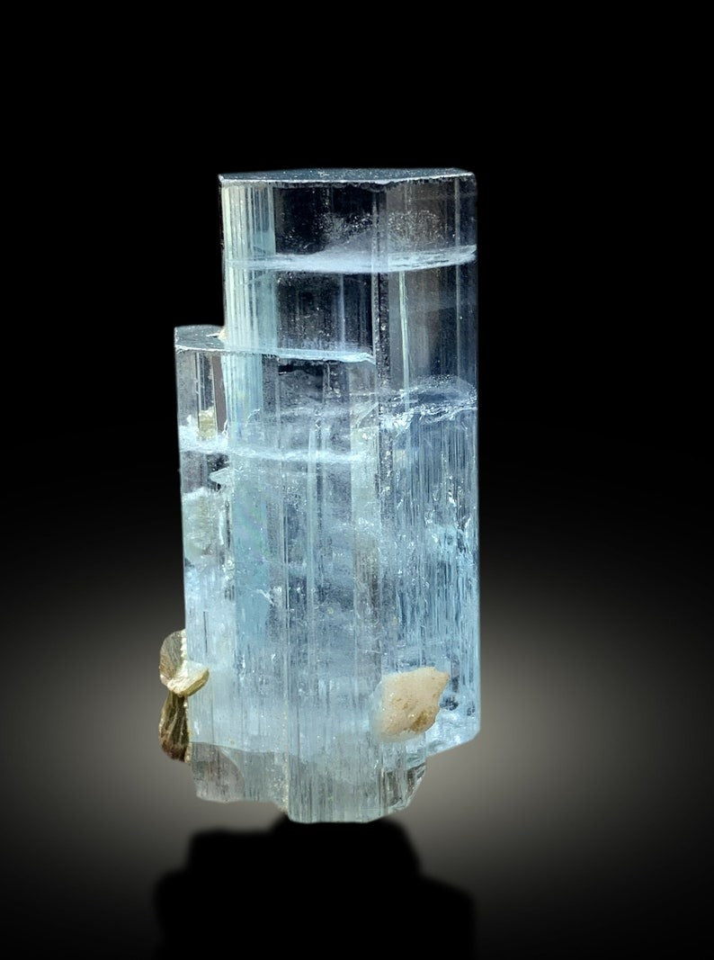 Natural Sky Blue Color Aquamarine Crystal, Aquamarine with Mica, Aquamarine from Shigar valley Skardu Pakistan - 49 gram