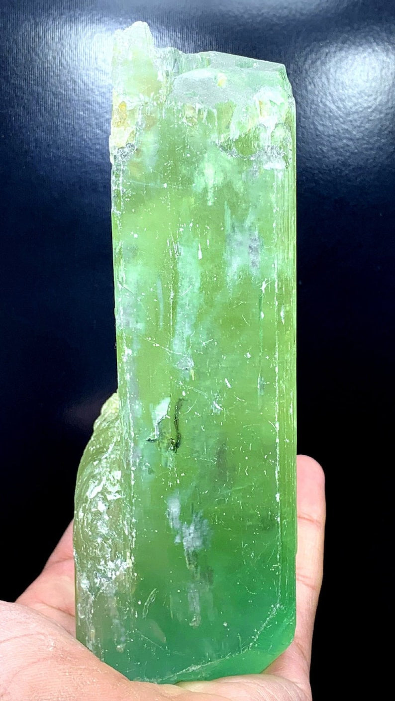 Bicolor Kunzite Crystal, Green Kunzite var Hiddenite Crystal, Natural Hiddenite Kunzite Specimen, Raw Kunzite From Afghanistan - 1518 gram