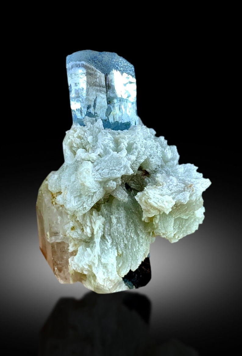 Terminated Blue Aquamarine With Albite and Quartz Specimen From Shigar Valley SKardu Pakistan - 45 gram