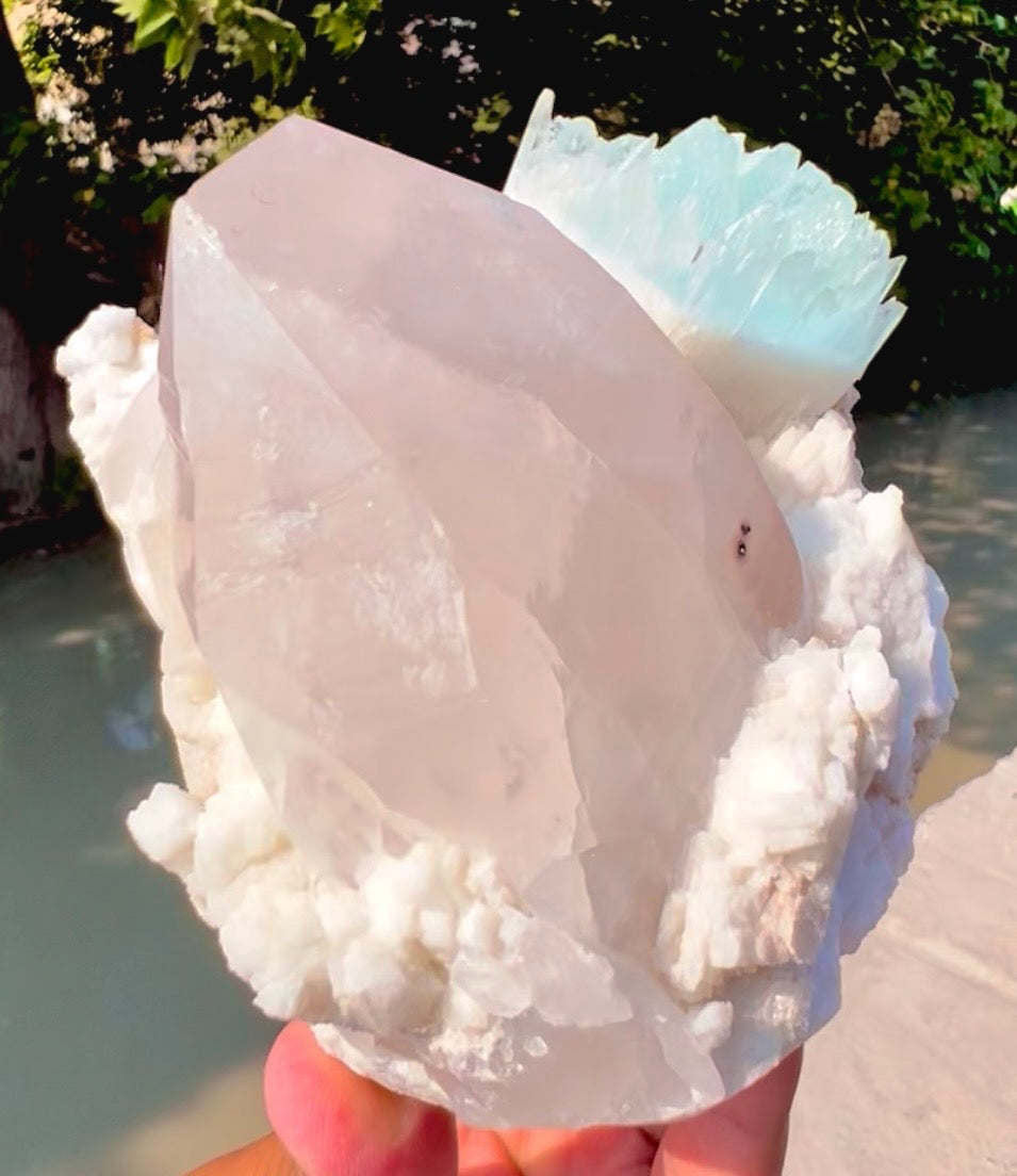 AquaMorganite crystal with Quartz and Albite from Pakistan, 1465 grams
