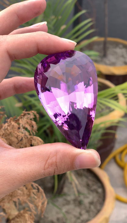 Deep Pink Kunzite Gemstone from Afghanistan – 477 Ct Museum Size Collector Gem – Investment Stone