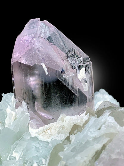Pink Kunzite Specimen, Pink Kunzite crystal with Quartz and Cleavlandite Albite, Natural Kunzite, Raw Kunzite, Chakra stone, 458 g