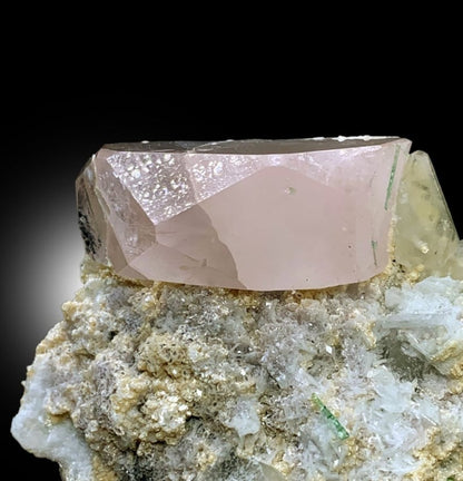 Morganite Specimen with Tourmalines, Pink Lepidolite and Quartz, Morganite Crystal, Tourmaline crystals, Pink Morganite, 170 gram