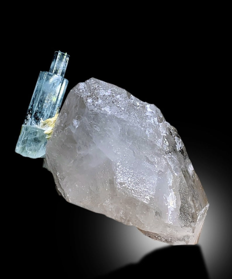 Stepwise Terminated Blue Aquamarine Crystal on Quartz Mineral Specimen From Shigar Valley Skardu Pakistan - 506 gram