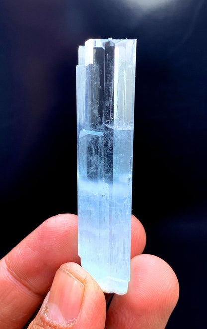 Enhydro Transparent Gem Grade Sky Blue Color Aquamarine Crystal, Raw Mineral, Aquamarine Gemstone, Aquamarine Specimen - 38 gram