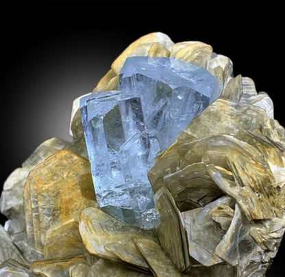 Aquamarine Specimen | Aquamarine Crystals Cluster | Aquamarine stone | Aquamarine for sale | Fine Mineral Specimen | Muscovite Mica | 246 g
